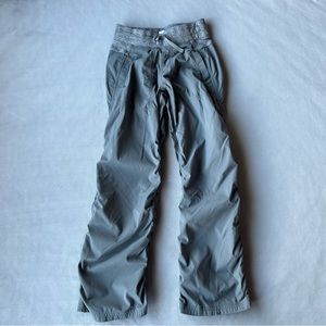 Ivivva ~ Live to Move Dance Studio Pants ~ Girls Size 6